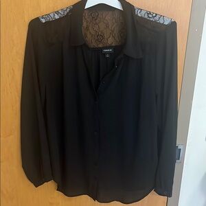 Torrid Black Lace Shoulder Women's Top